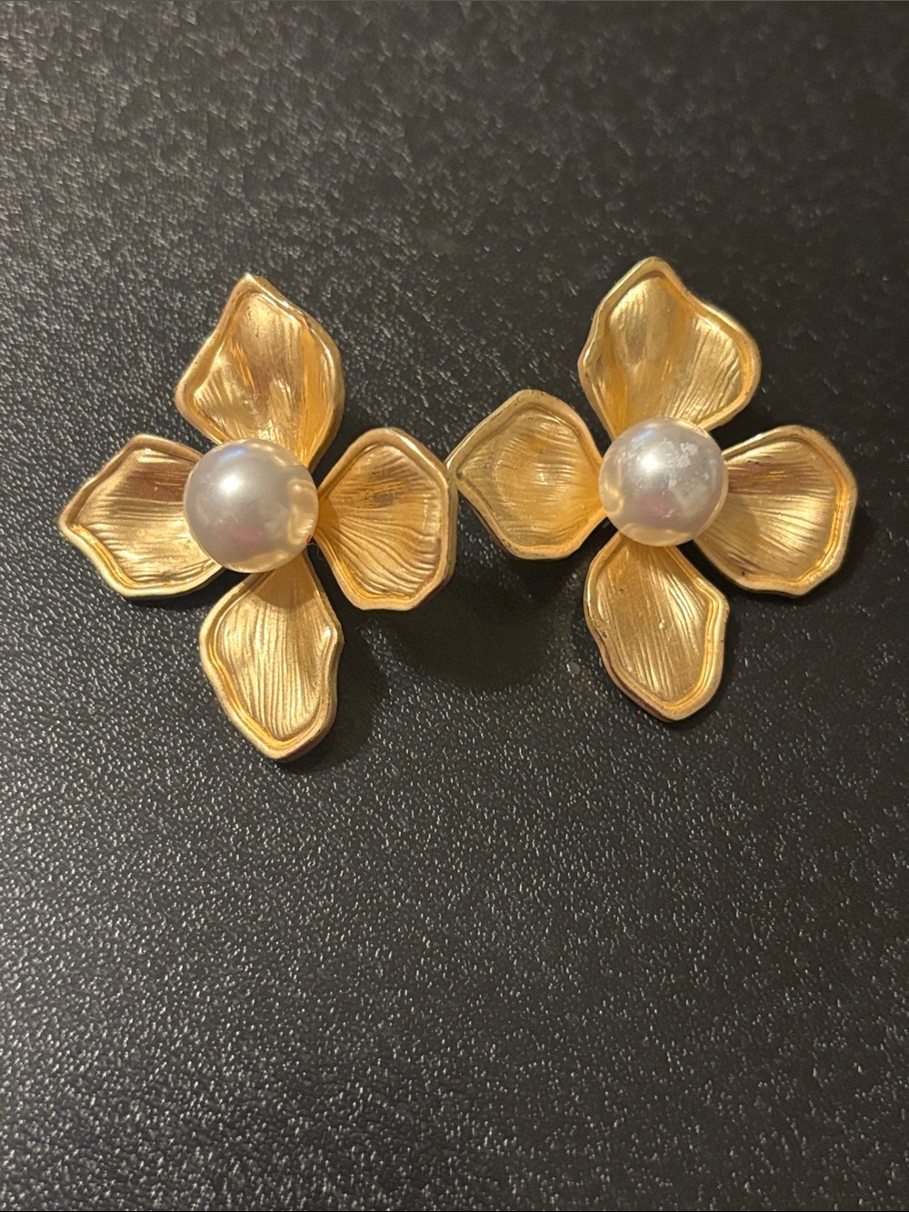 Ann Taylor Gold Flower Stud Earrings with Pearl Centers